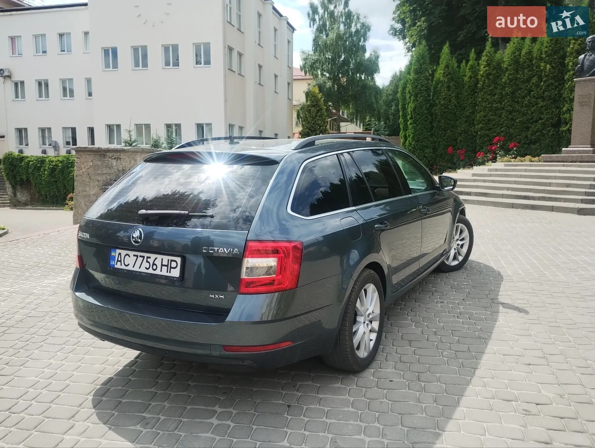 2017 Skoda Octavia - мініатюра 10