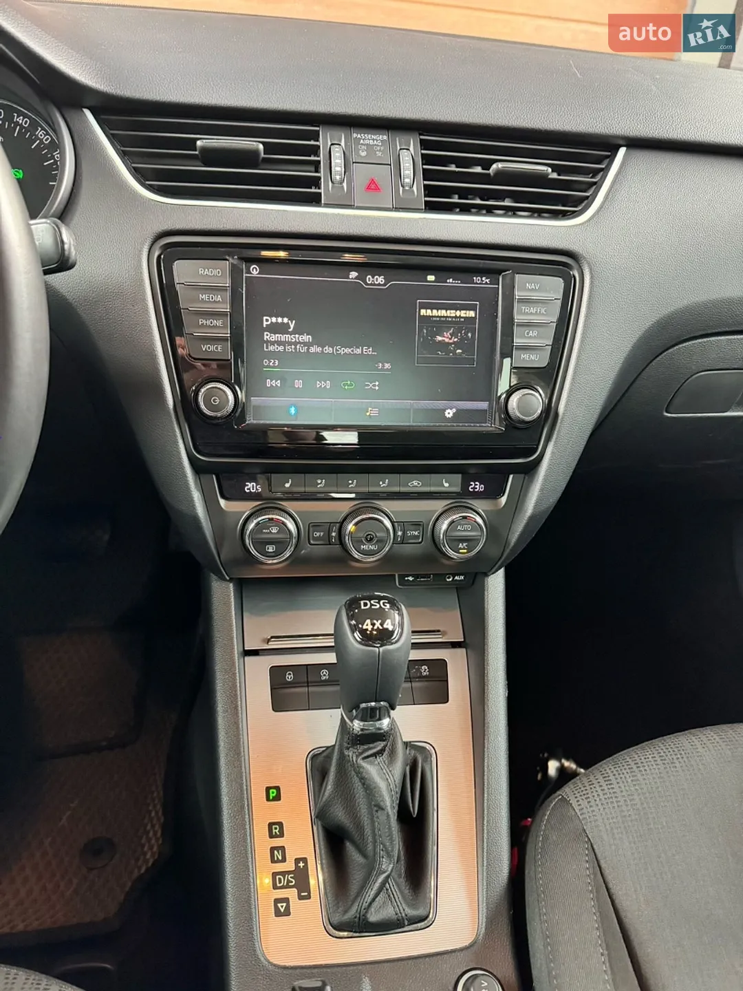 2015 Skoda Octavia - мініатюра 18