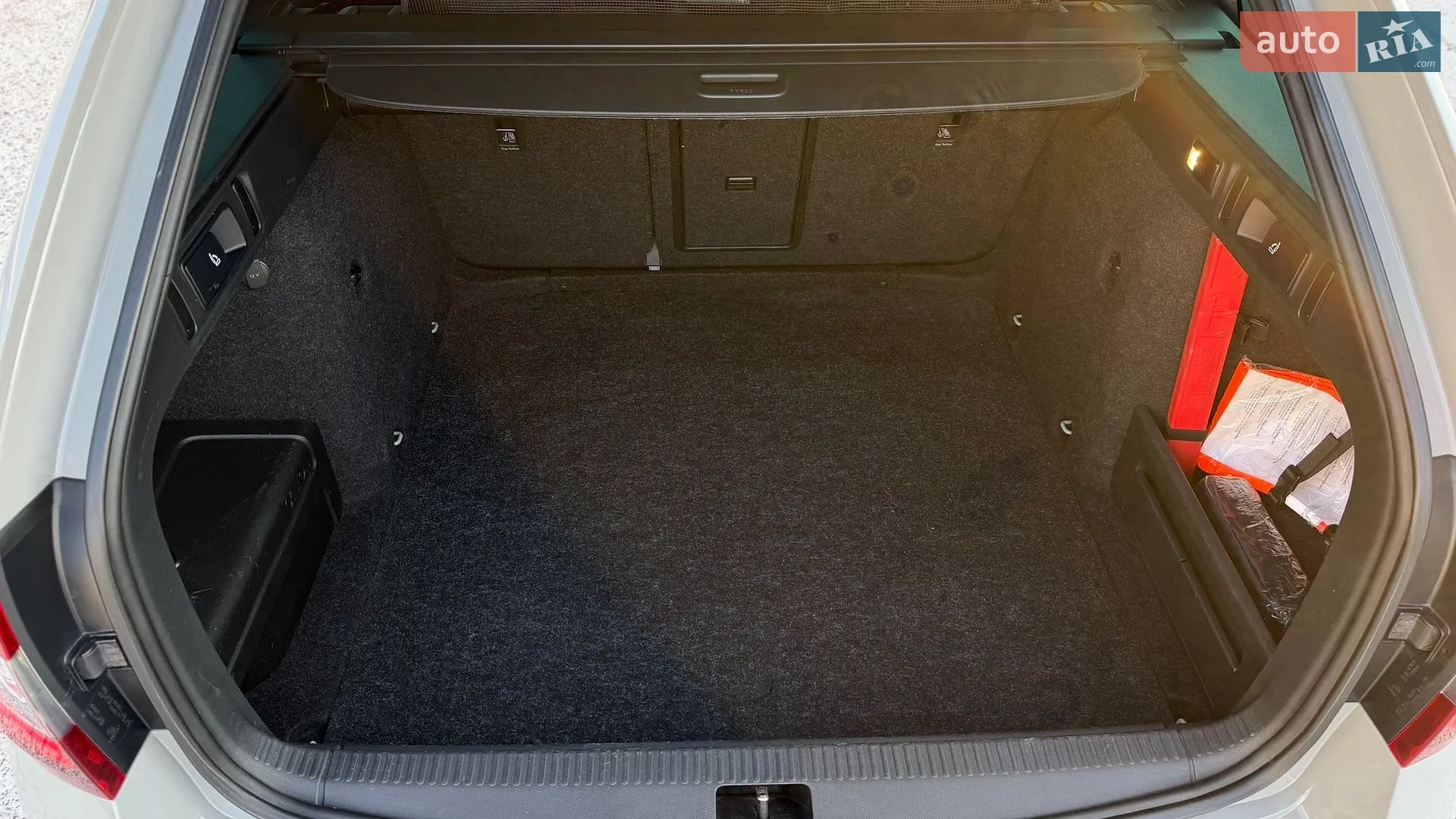 2019 Skoda Octavia - мініатюра 43