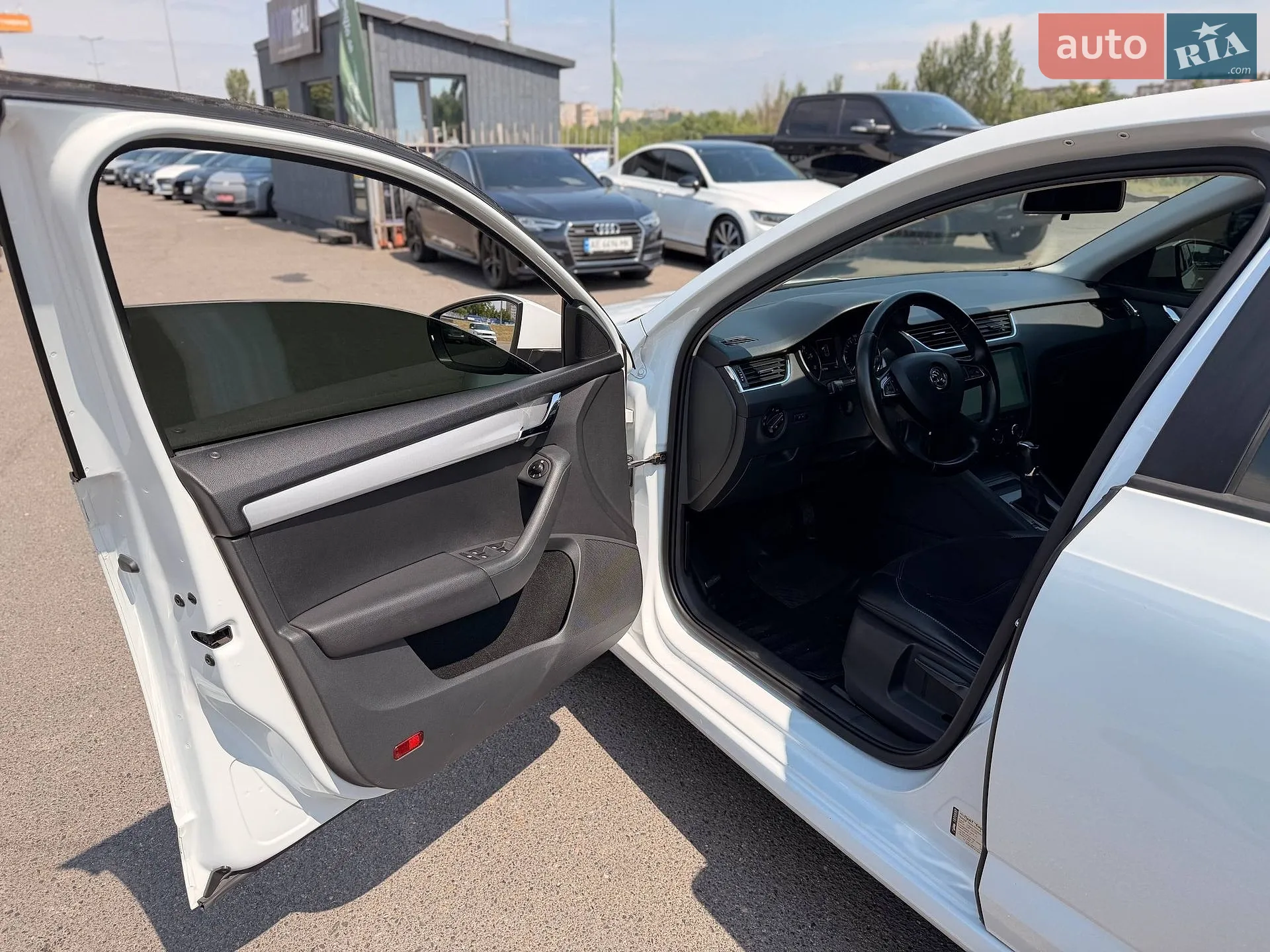 2014 Skoda Octavia - мініатюра 35
