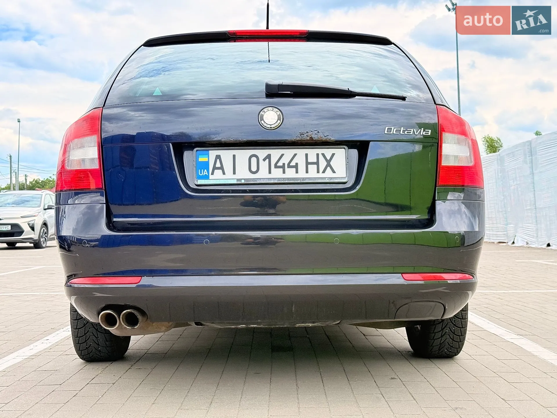 2010 Skoda Octavia - мініатюра 13