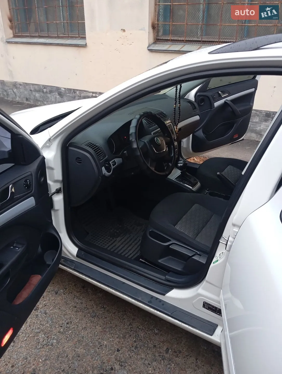 2011 Skoda Octavia - мініатюра 7