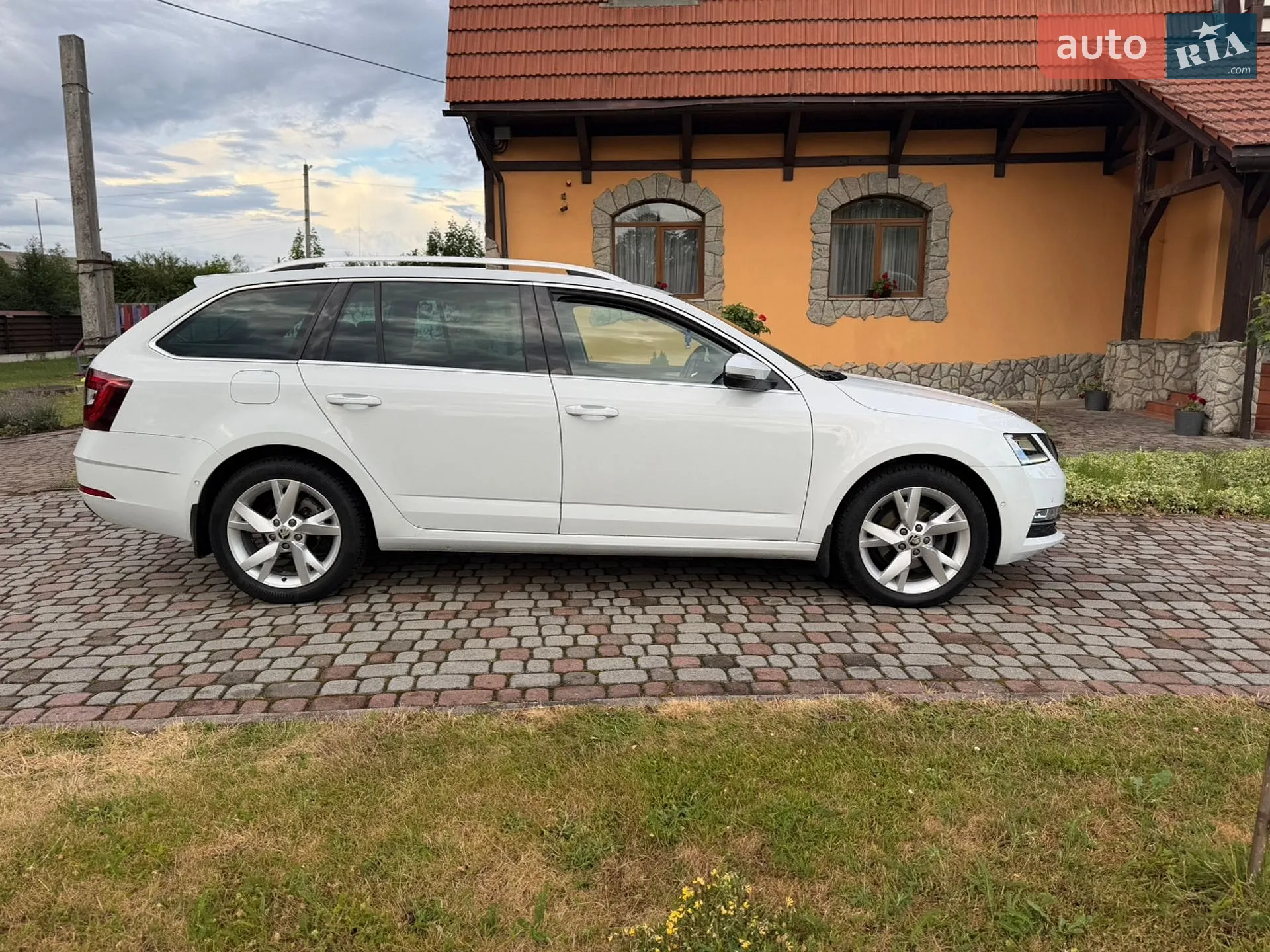 2019 Skoda Octavia - мініатюра 6