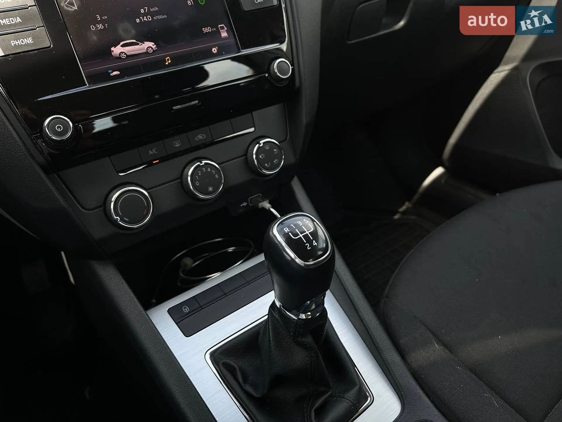 2020 Skoda Octavia - мініатюра 24
