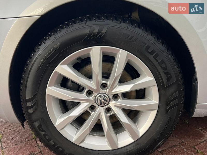 Универсал Skoda Octavia 2014 в Калуше