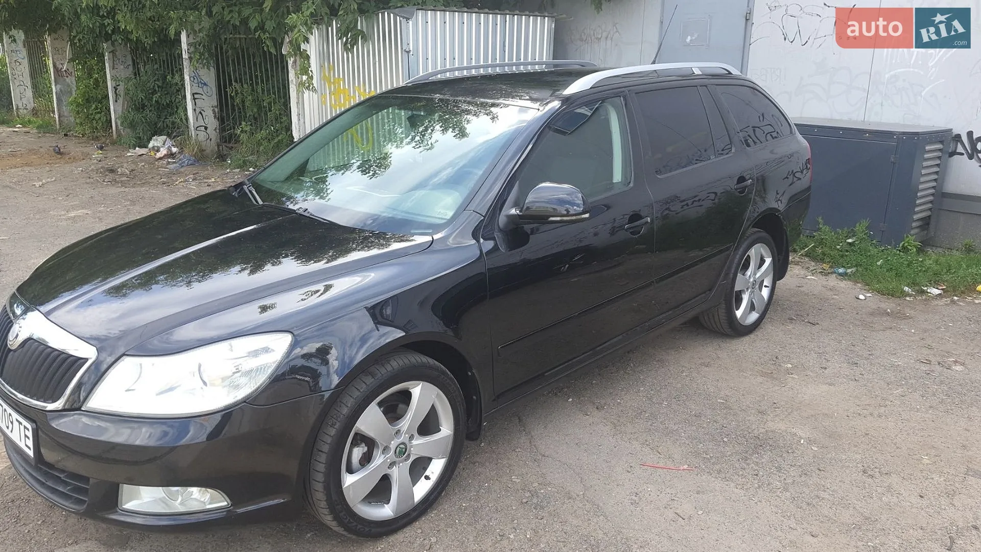 2010 Skoda Octavia - мініатюра 7