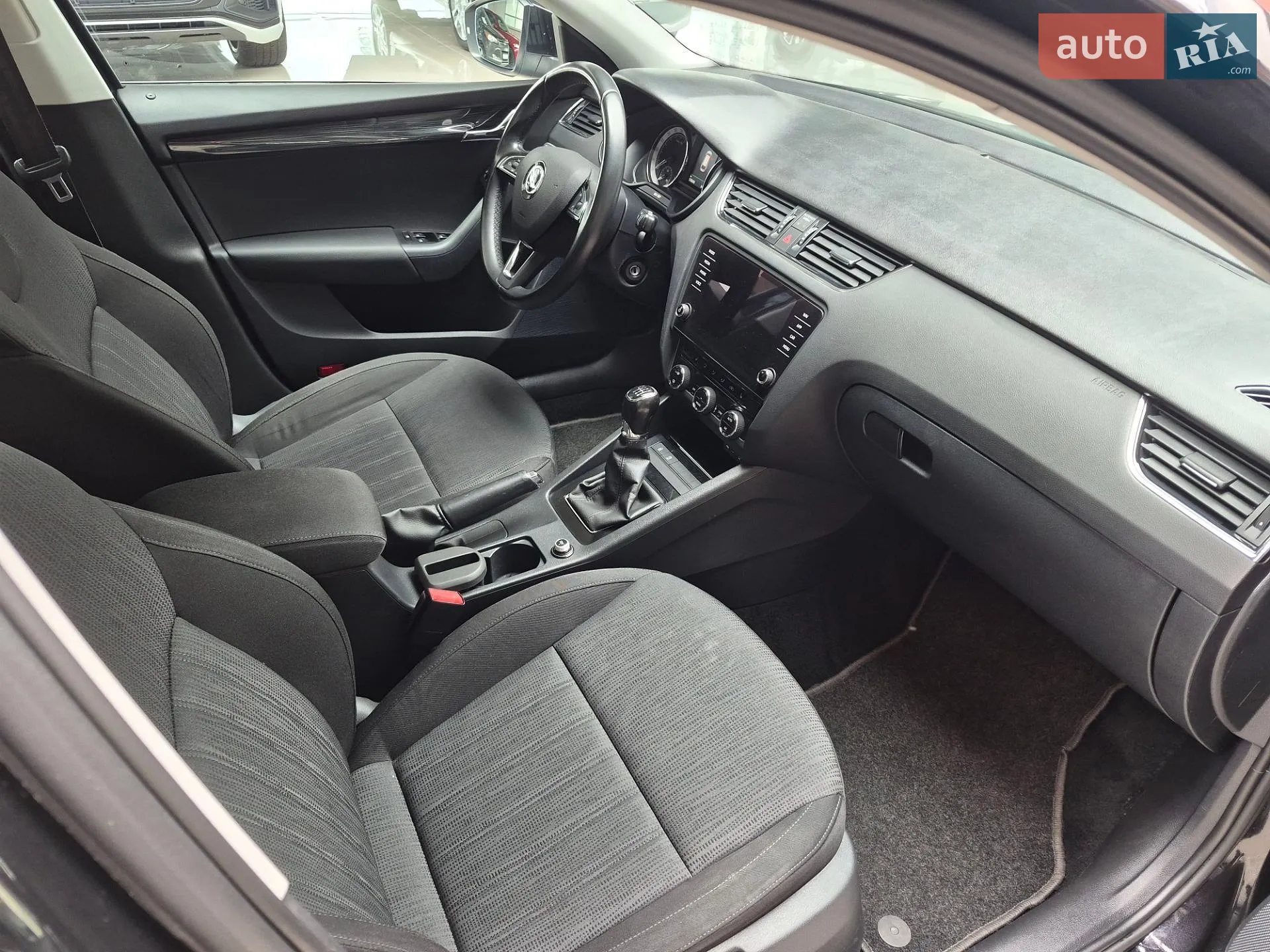 2017 Skoda Octavia - мініатюра 13