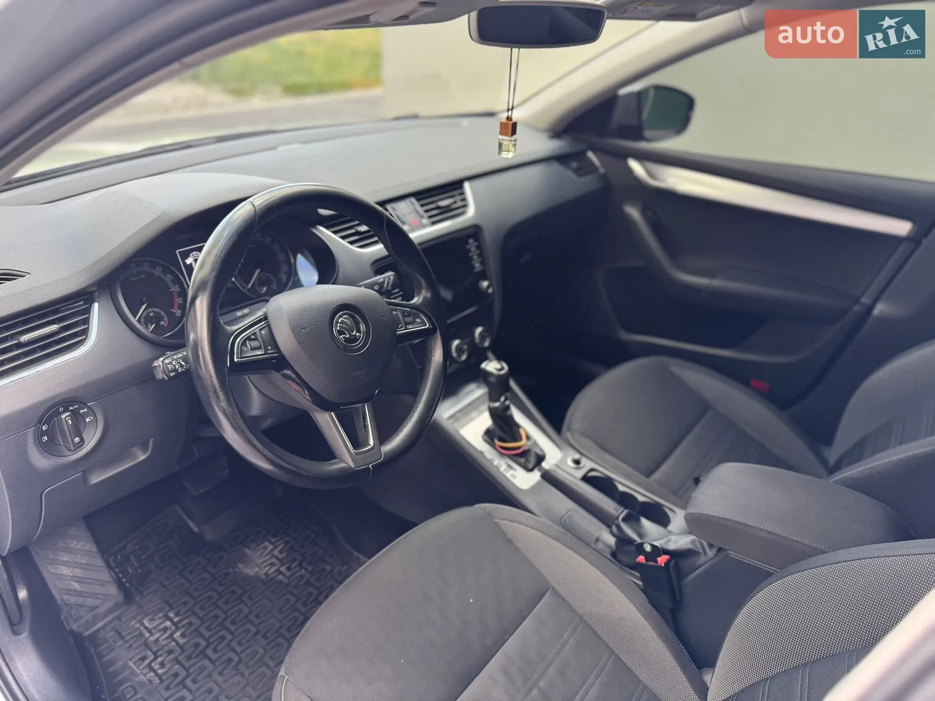 2017 Skoda Octavia - мініатюра 18