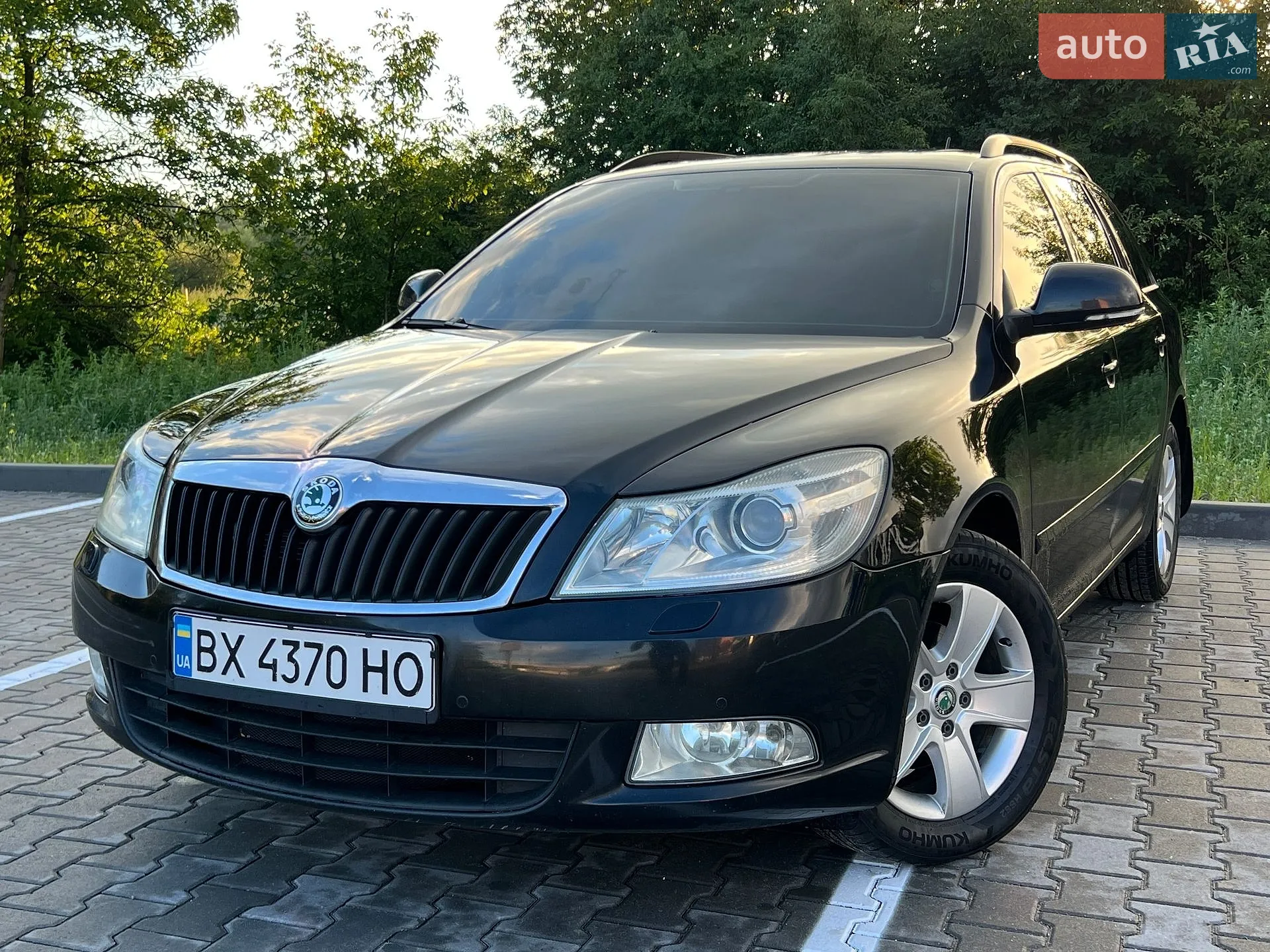 2010 Skoda Octavia - мініатюра 2