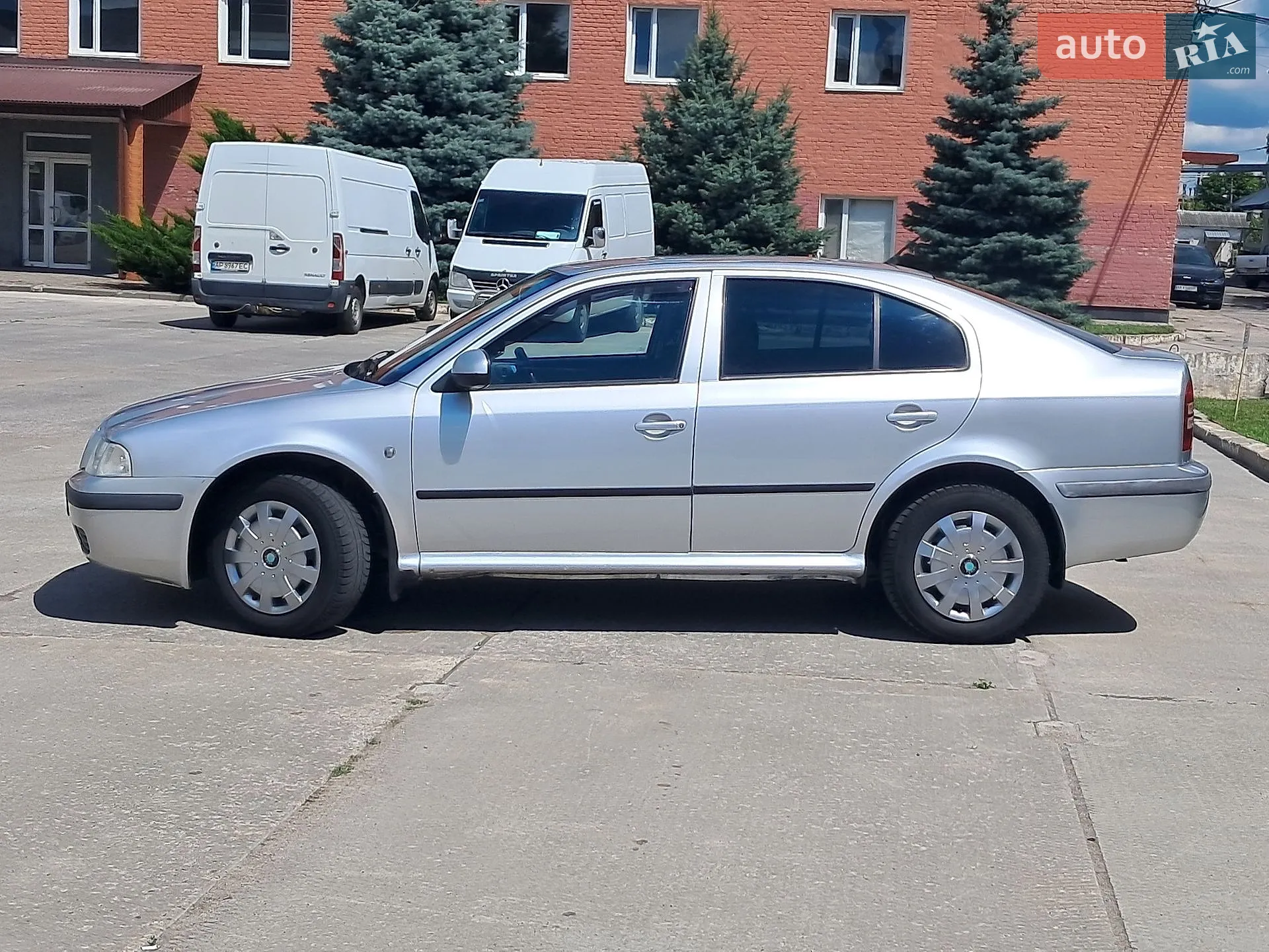 2010 Skoda Octavia - мініатюра 5