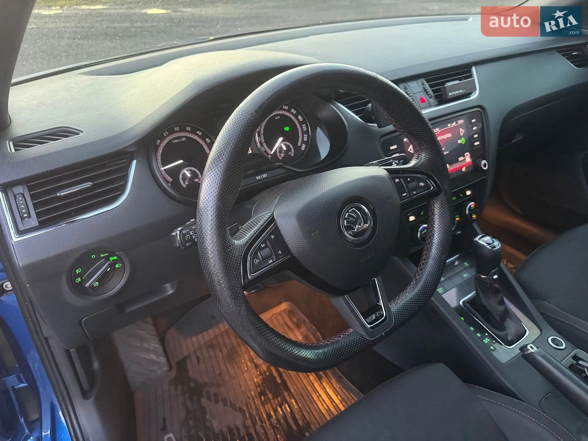 2019 Skoda Octavia - мініатюра 38