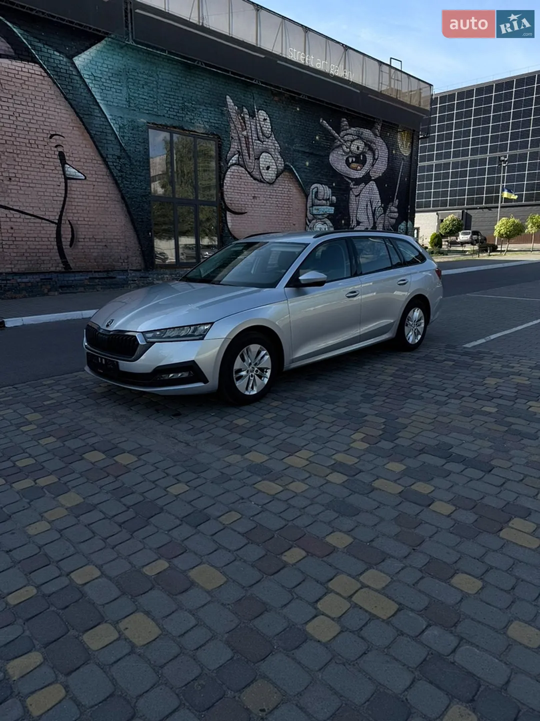 2022 Skoda Octavia - фото 1
