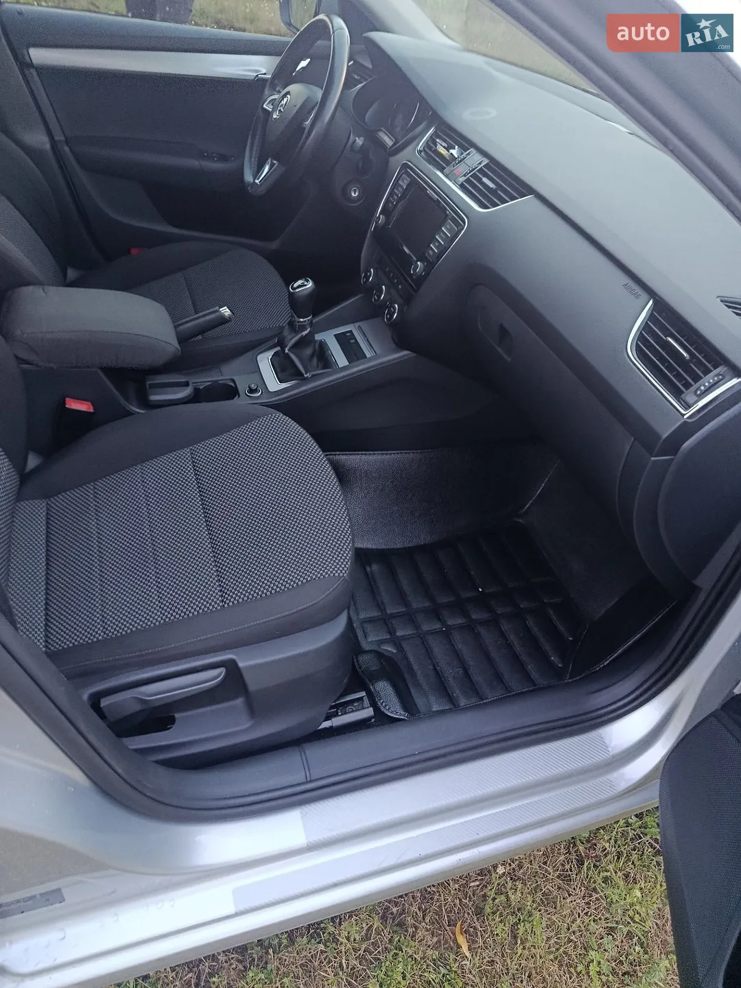 2016 Skoda Octavia - мініатюра 26