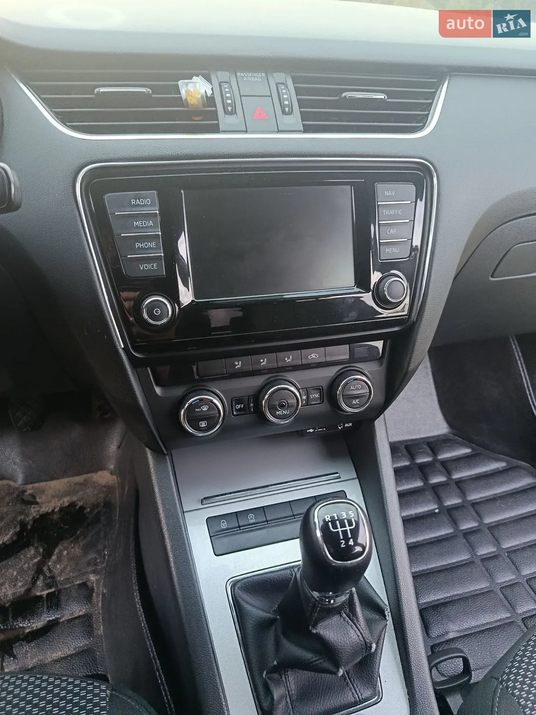 2016 Skoda Octavia - мініатюра 34