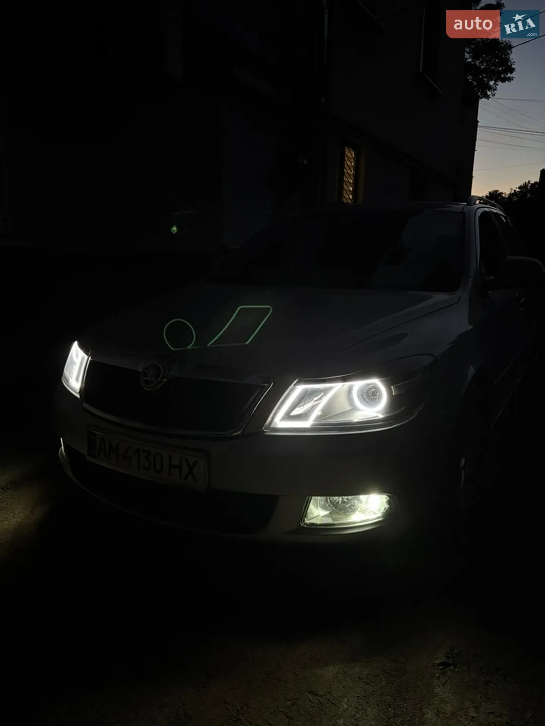 2010 Skoda Octavia - мініатюра 11