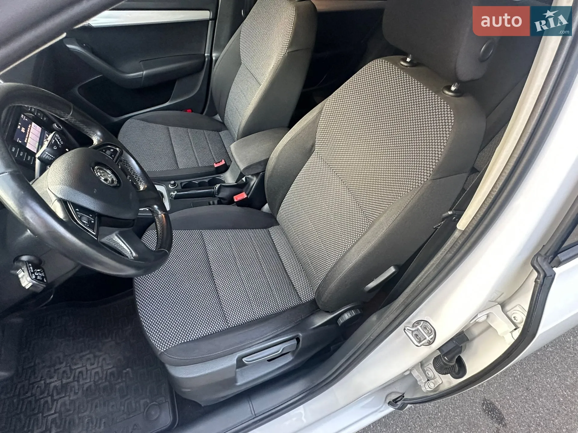 2014 Skoda Octavia - мініатюра 49