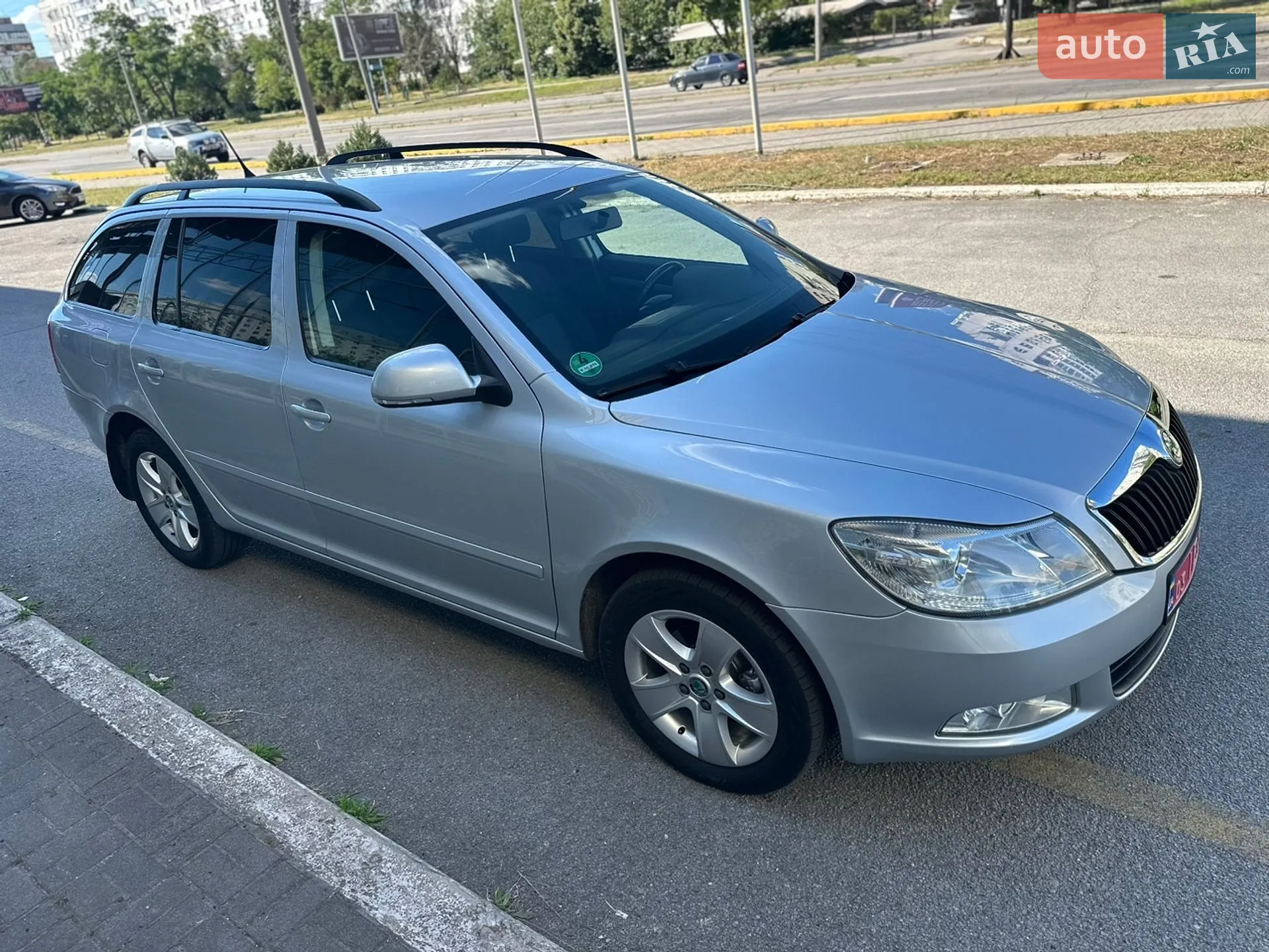 2011 Skoda Octavia - мініатюра 2