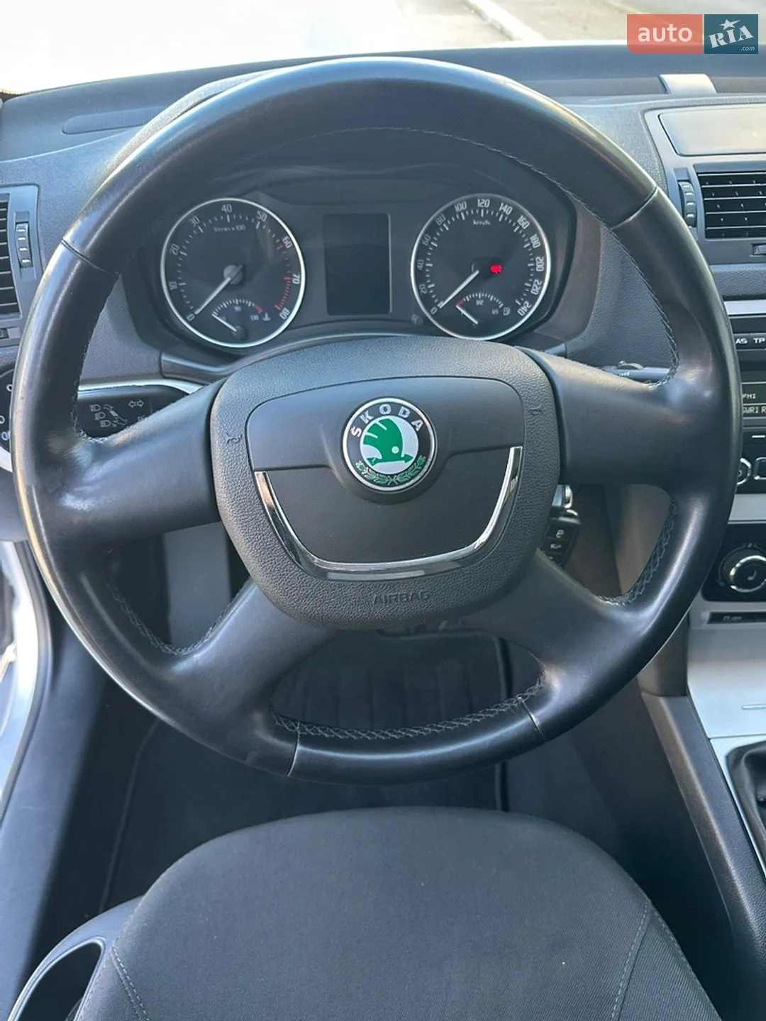 2011 Skoda Octavia - мініатюра 24