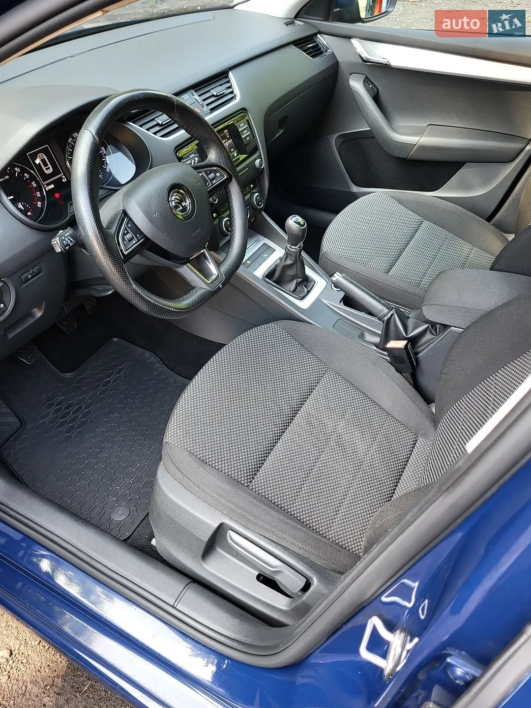 2015 Skoda Octavia - мініатюра 12