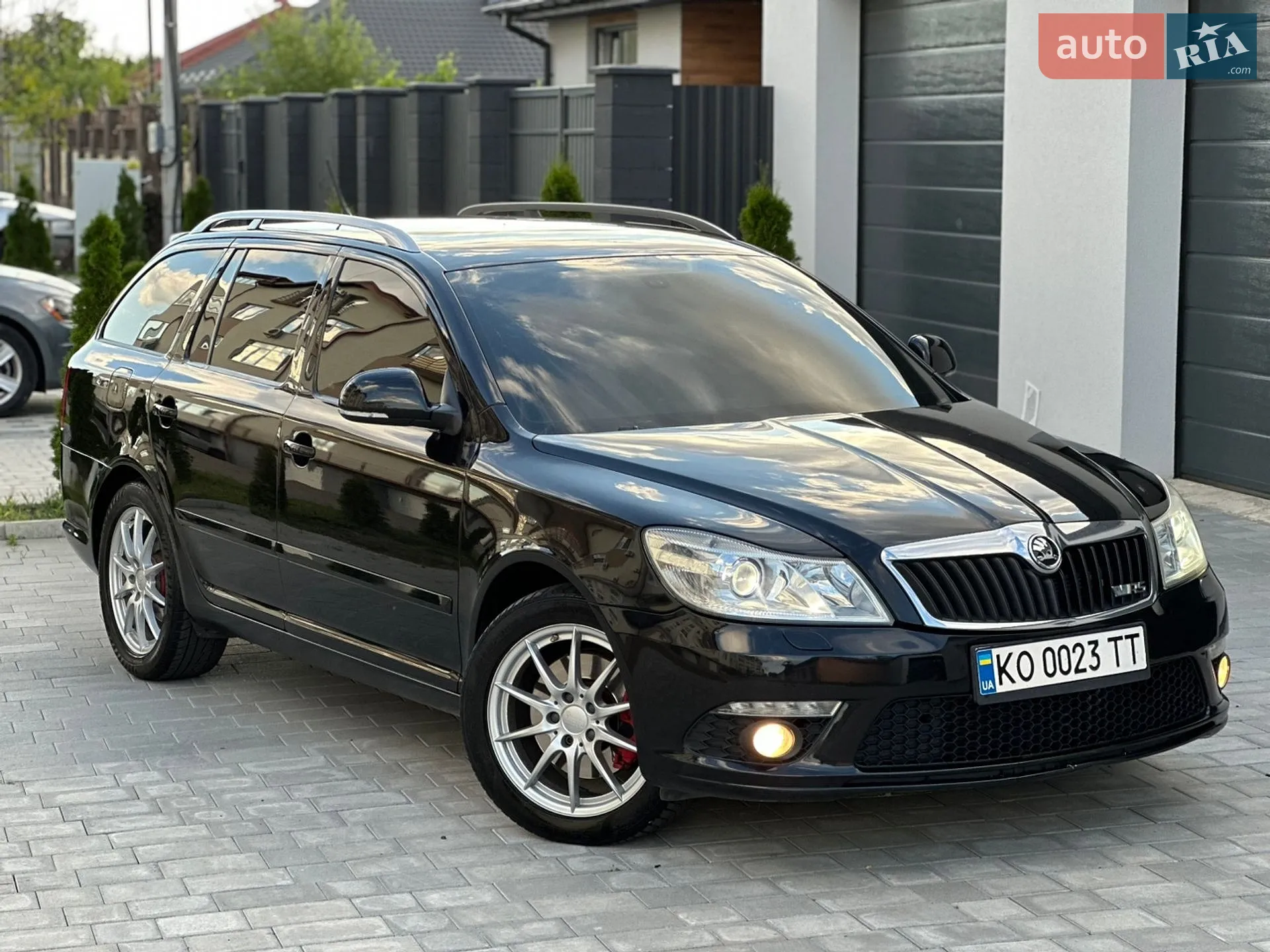 2010 Skoda Octavia - мініатюра 3