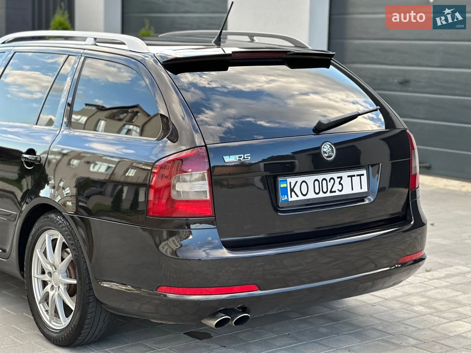 2010 Skoda Octavia - мініатюра 13