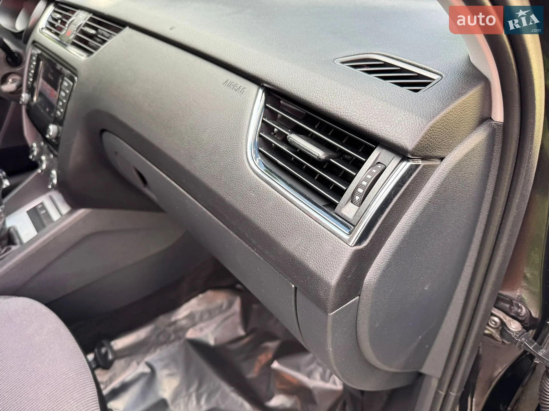 2015 Skoda Octavia - мініатюра 63