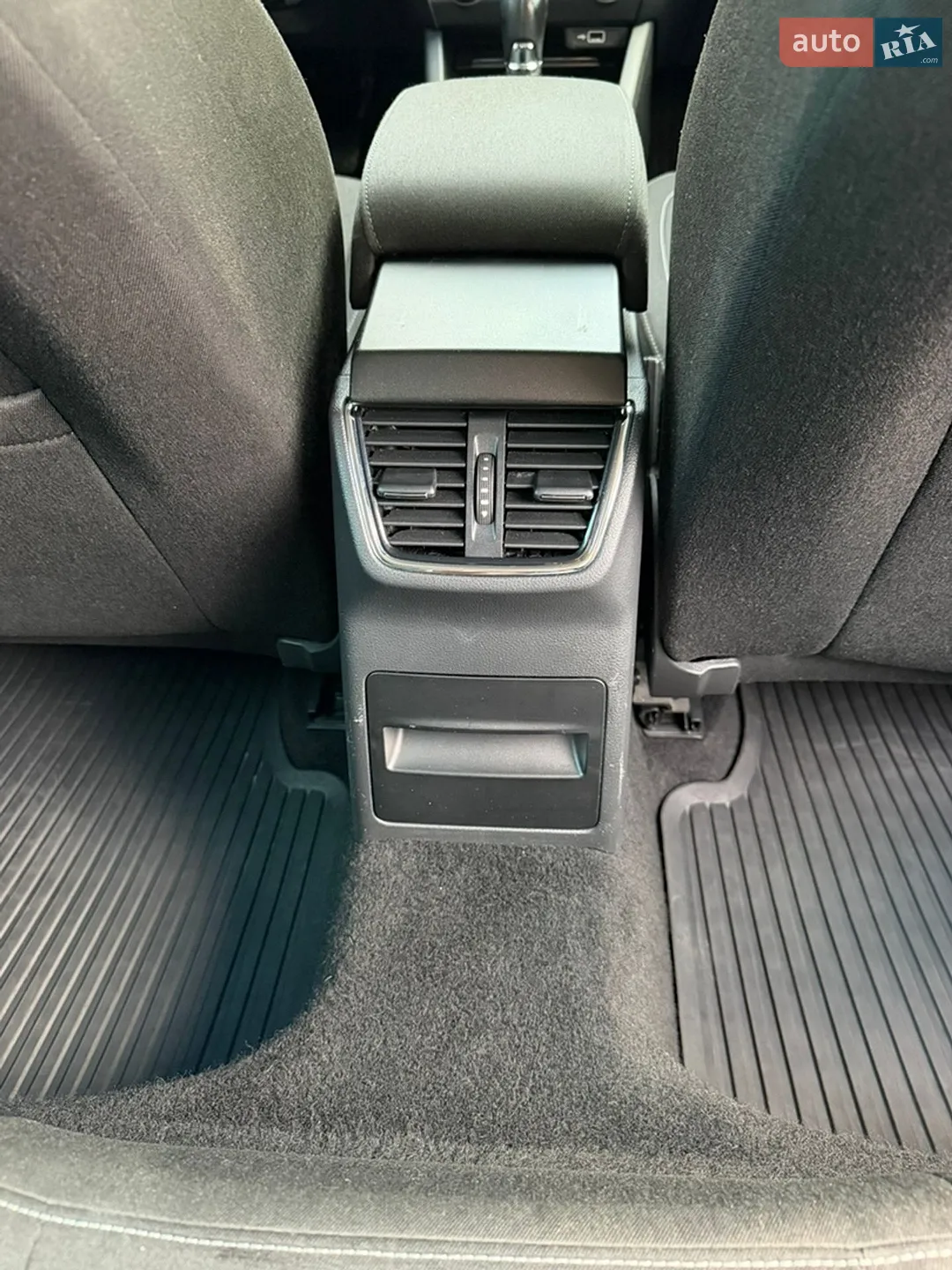 2019 Skoda Octavia - мініатюра 28