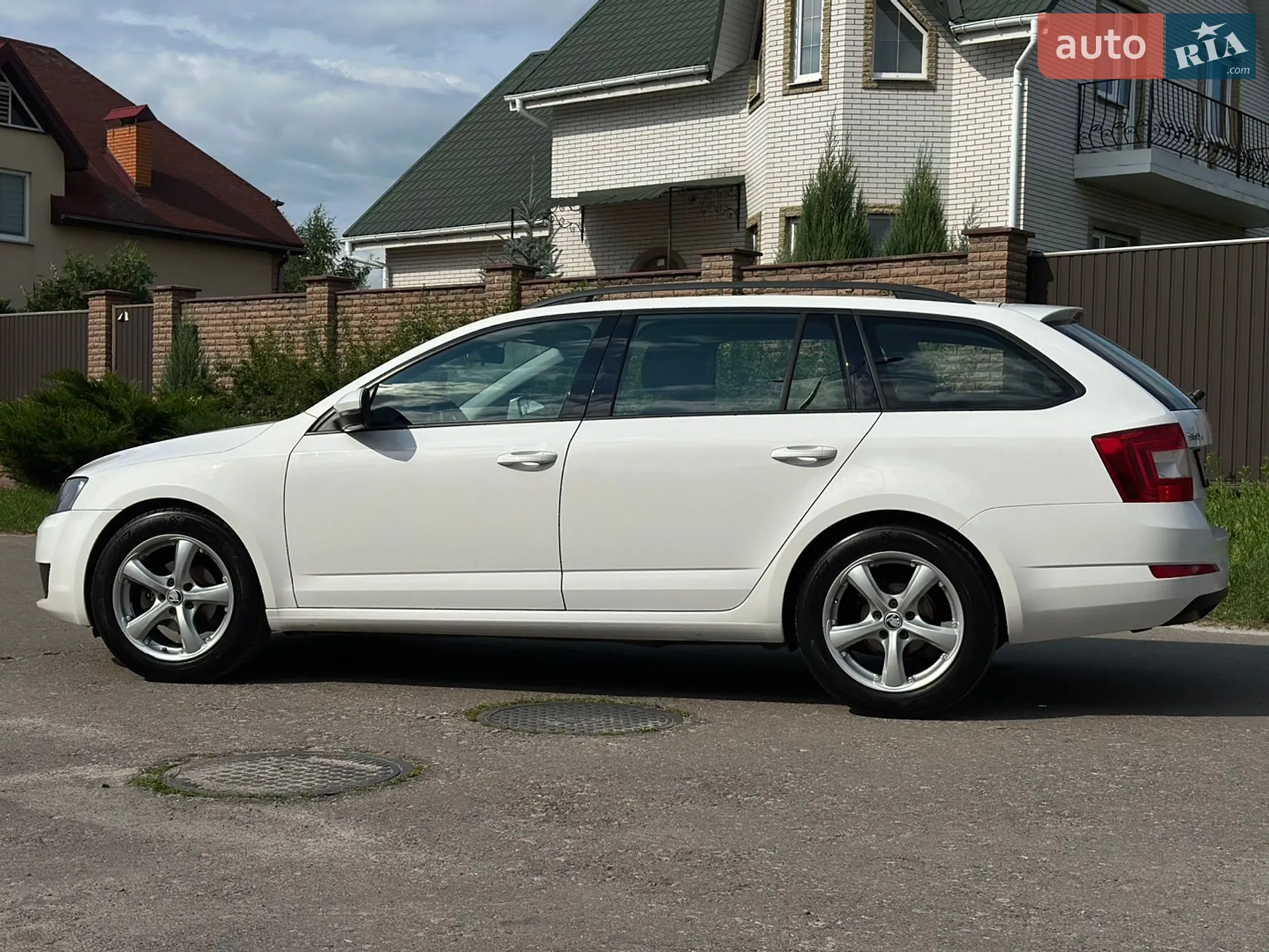 2016 Skoda Octavia - мініатюра 9