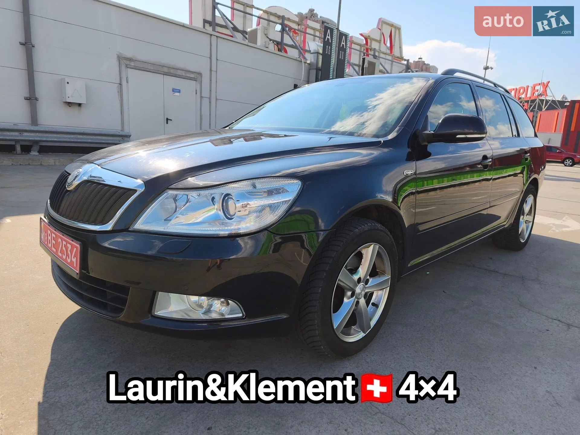 2010 Skoda Octavia - фото 1