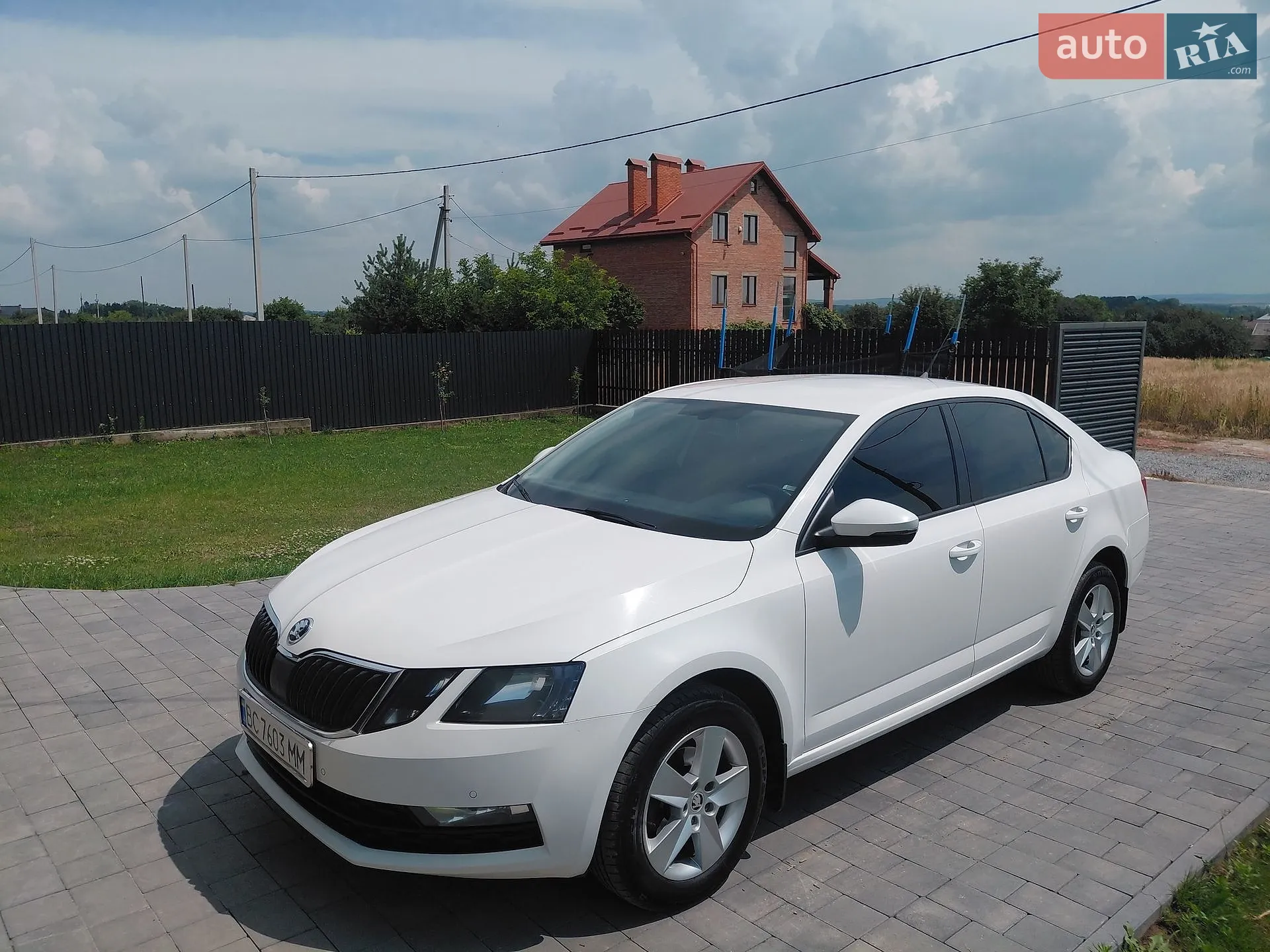 2018 Skoda Octavia - фото 1