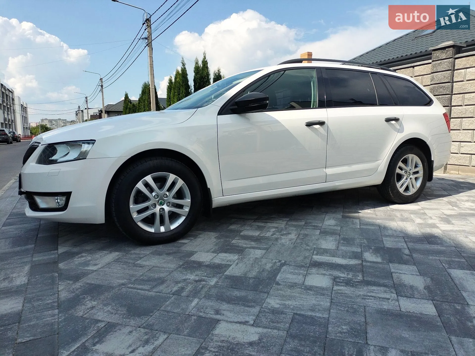 2016 Skoda Octavia - мініатюра 13