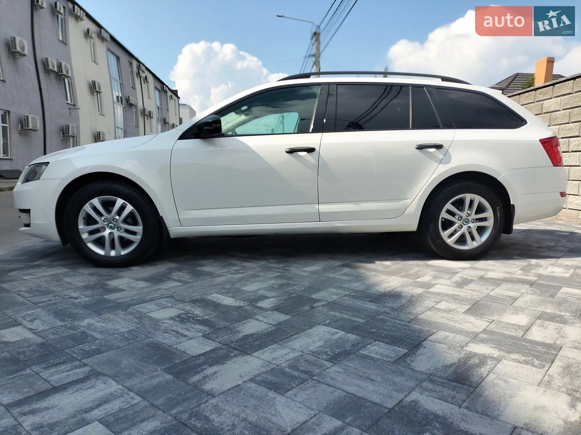 2016 Skoda Octavia - мініатюра 12