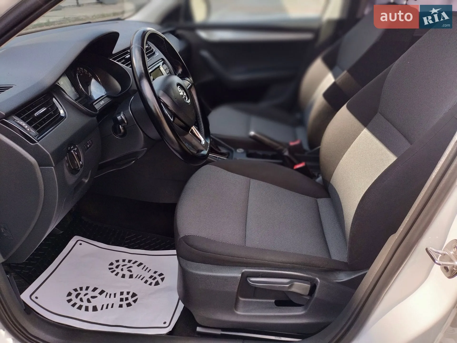 2016 Skoda Octavia - мініатюра 44