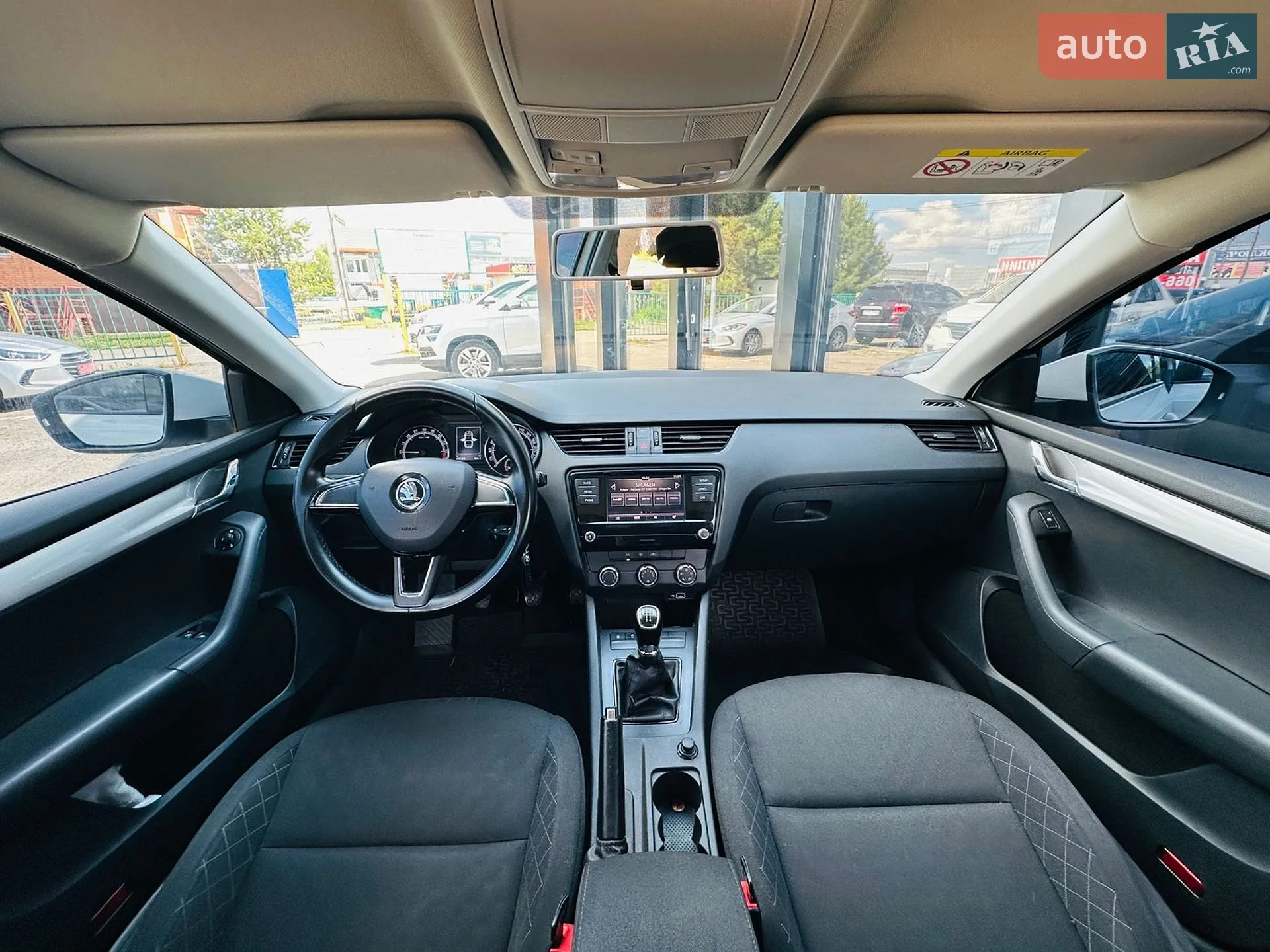 2019 Skoda Octavia - мініатюра 24