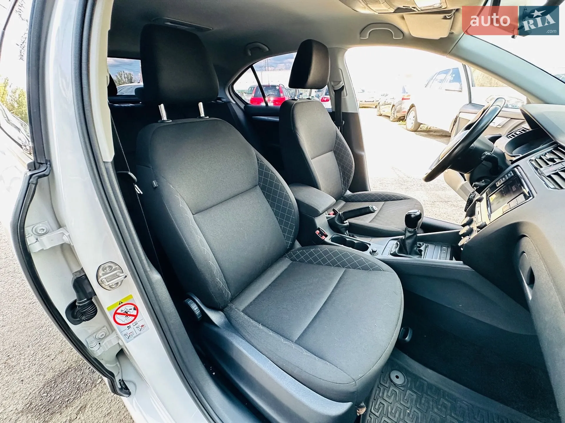 2019 Skoda Octavia - мініатюра 33