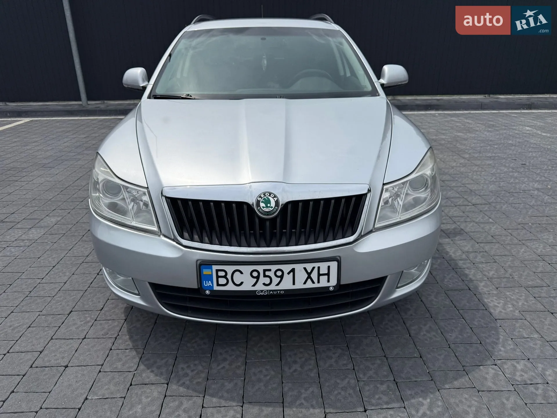 2011 Skoda Octavia - мініатюра 2