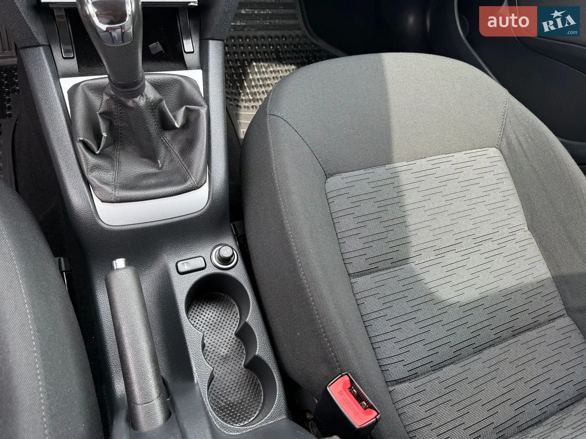 2011 Skoda Octavia - мініатюра 18