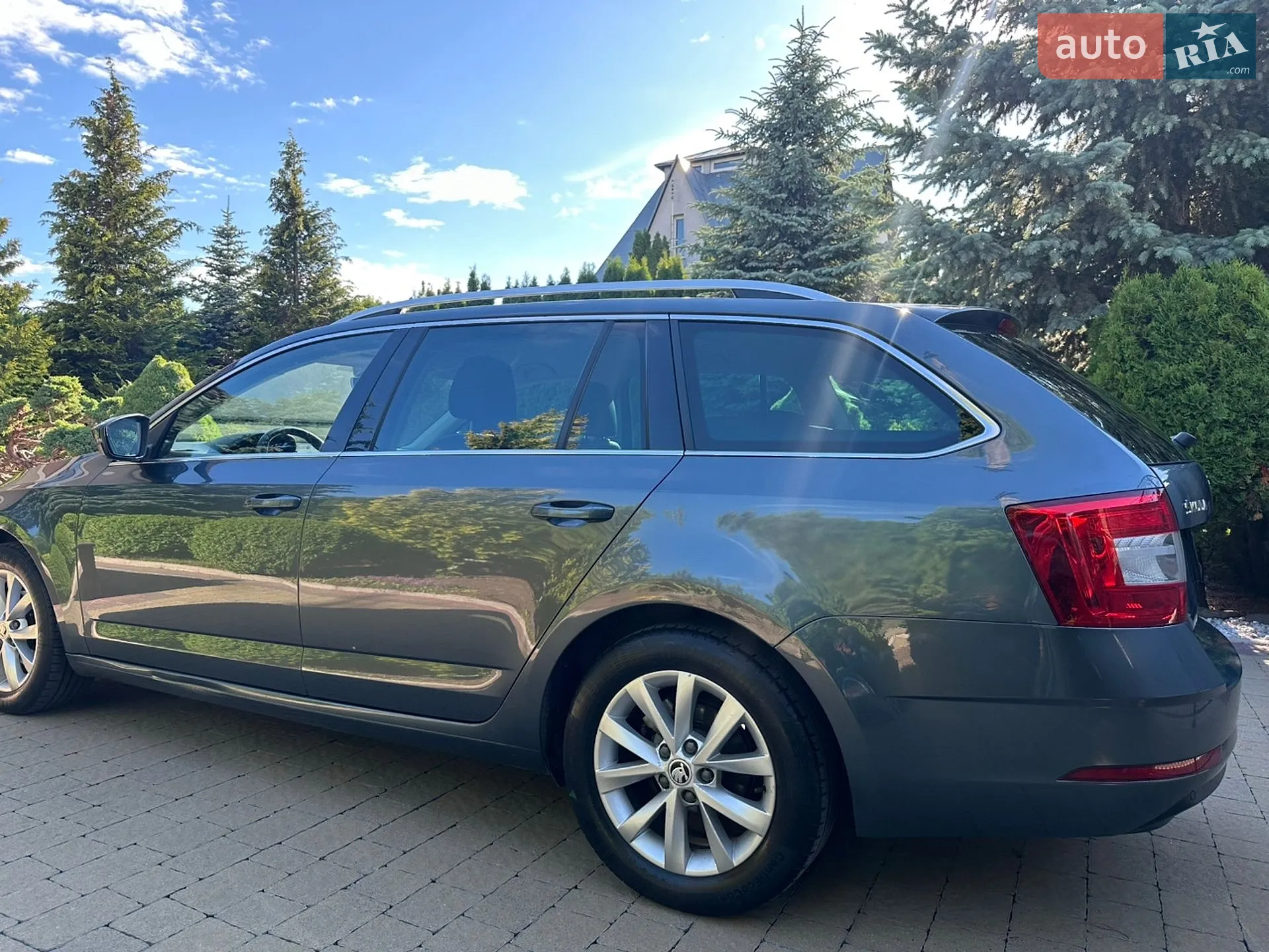 2017 Skoda Octavia - мініатюра 5