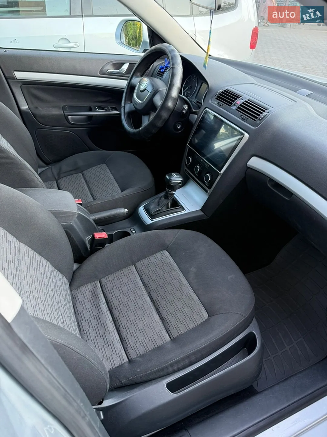 2011 Skoda Octavia - мініатюра 4