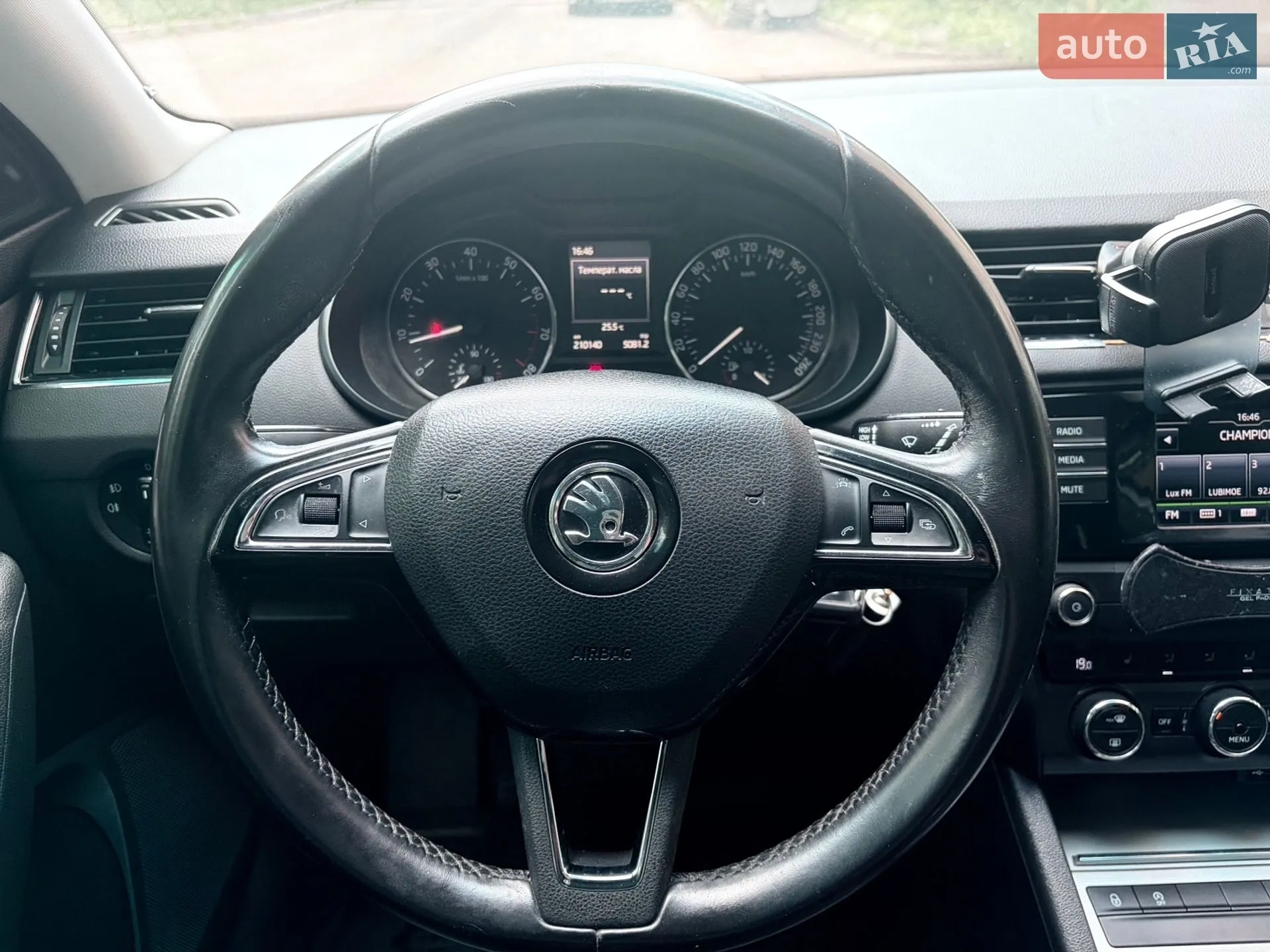 2016 Skoda Octavia - мініатюра 16