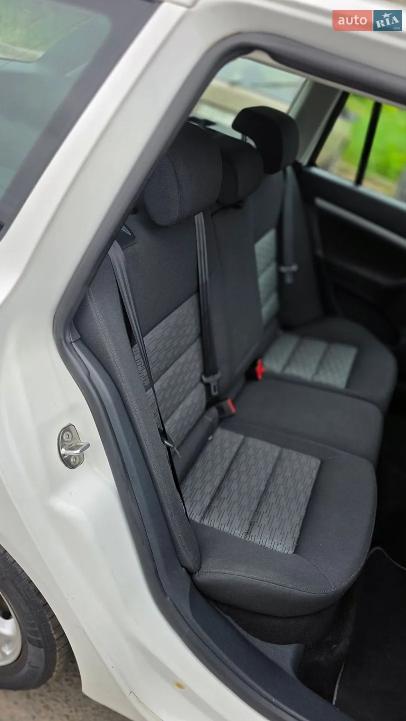 2013 Skoda Octavia - мініатюра 20