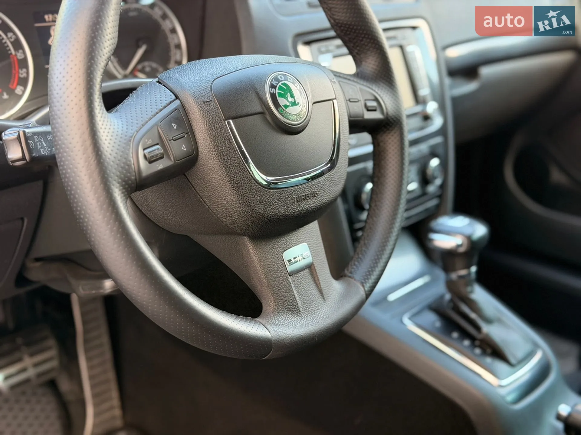 2011 Skoda Octavia - мініатюра 9