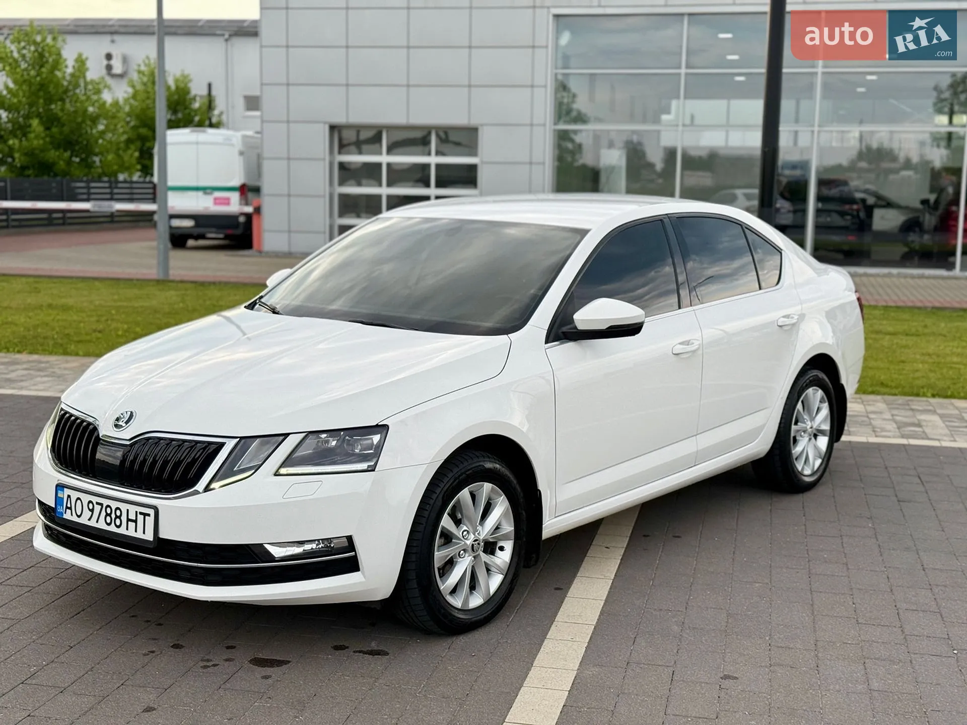 2017 Skoda Octavia - мініатюра 5