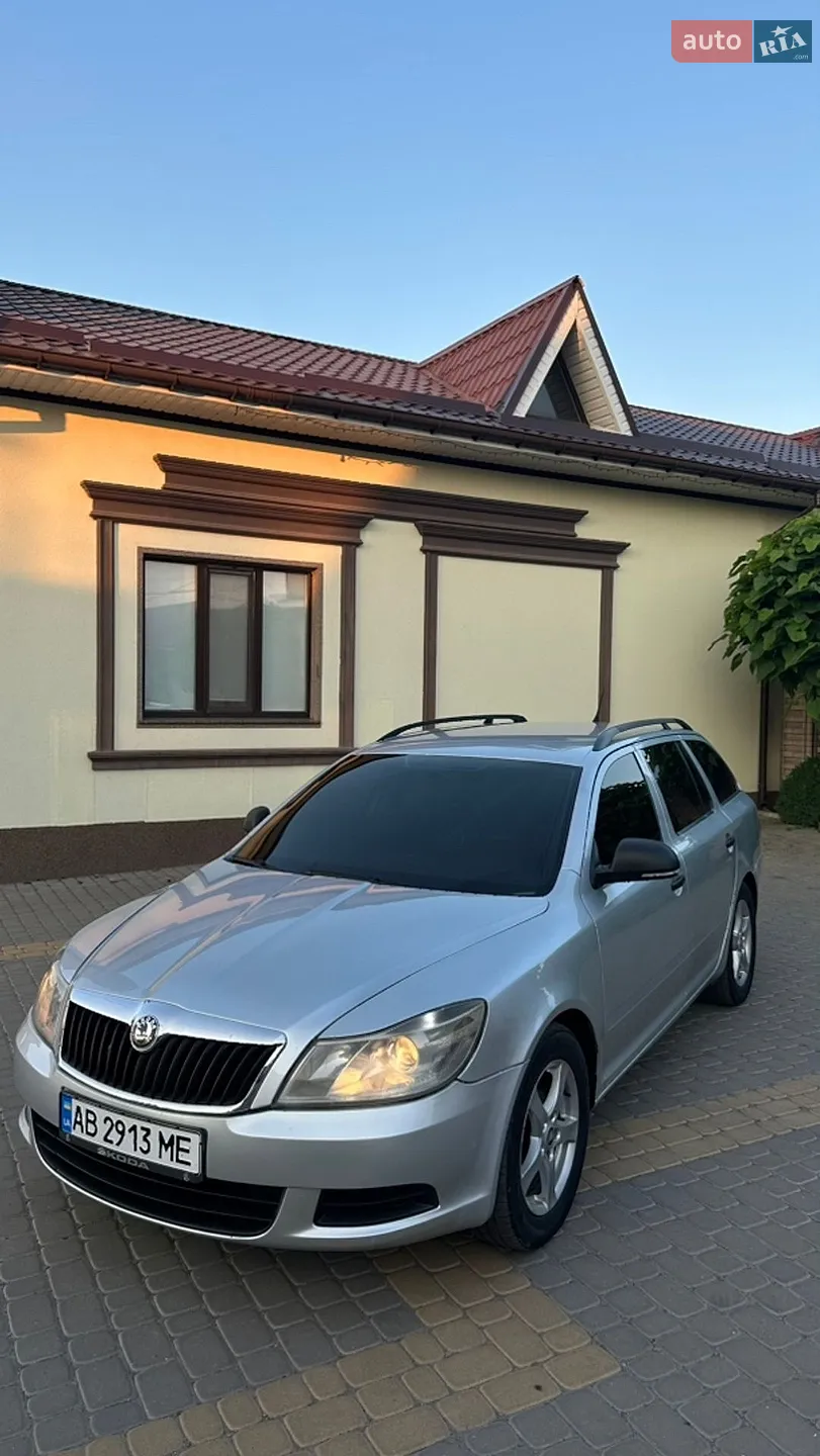 2011 Skoda Octavia - мініатюра 18