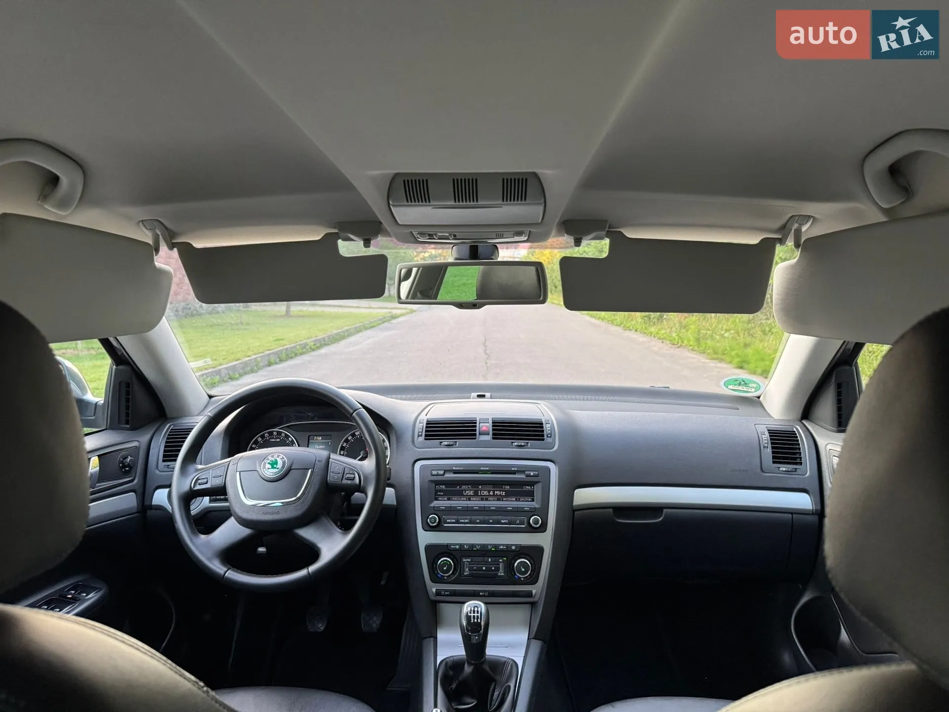 2012 Skoda Octavia - мініатюра 2