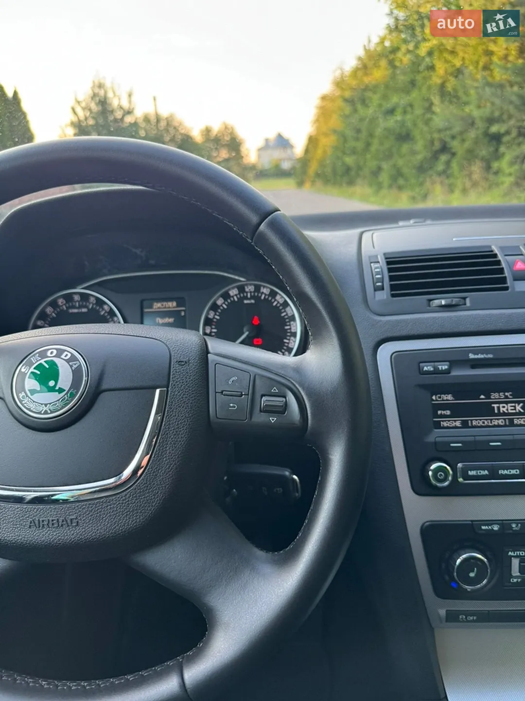 2012 Skoda Octavia - мініатюра 66