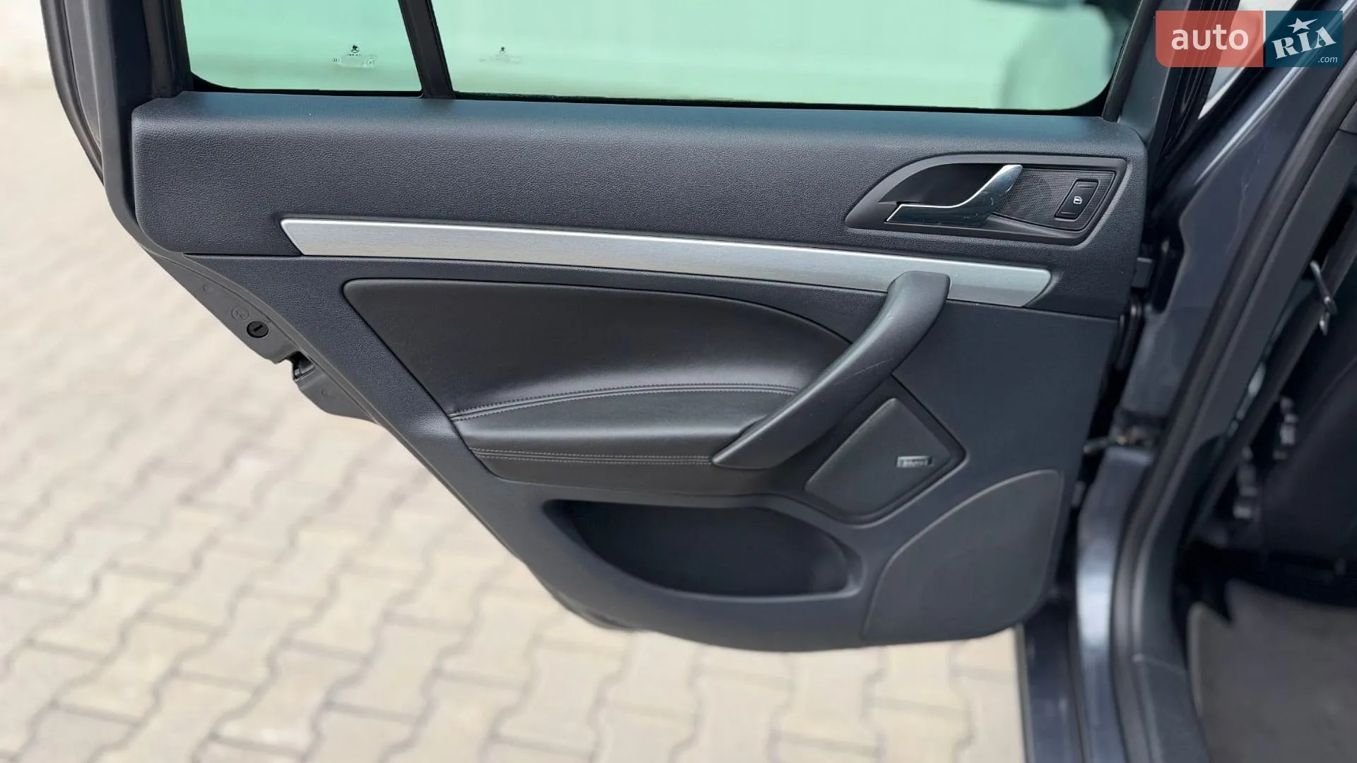 2011 Skoda Octavia - мініатюра 54