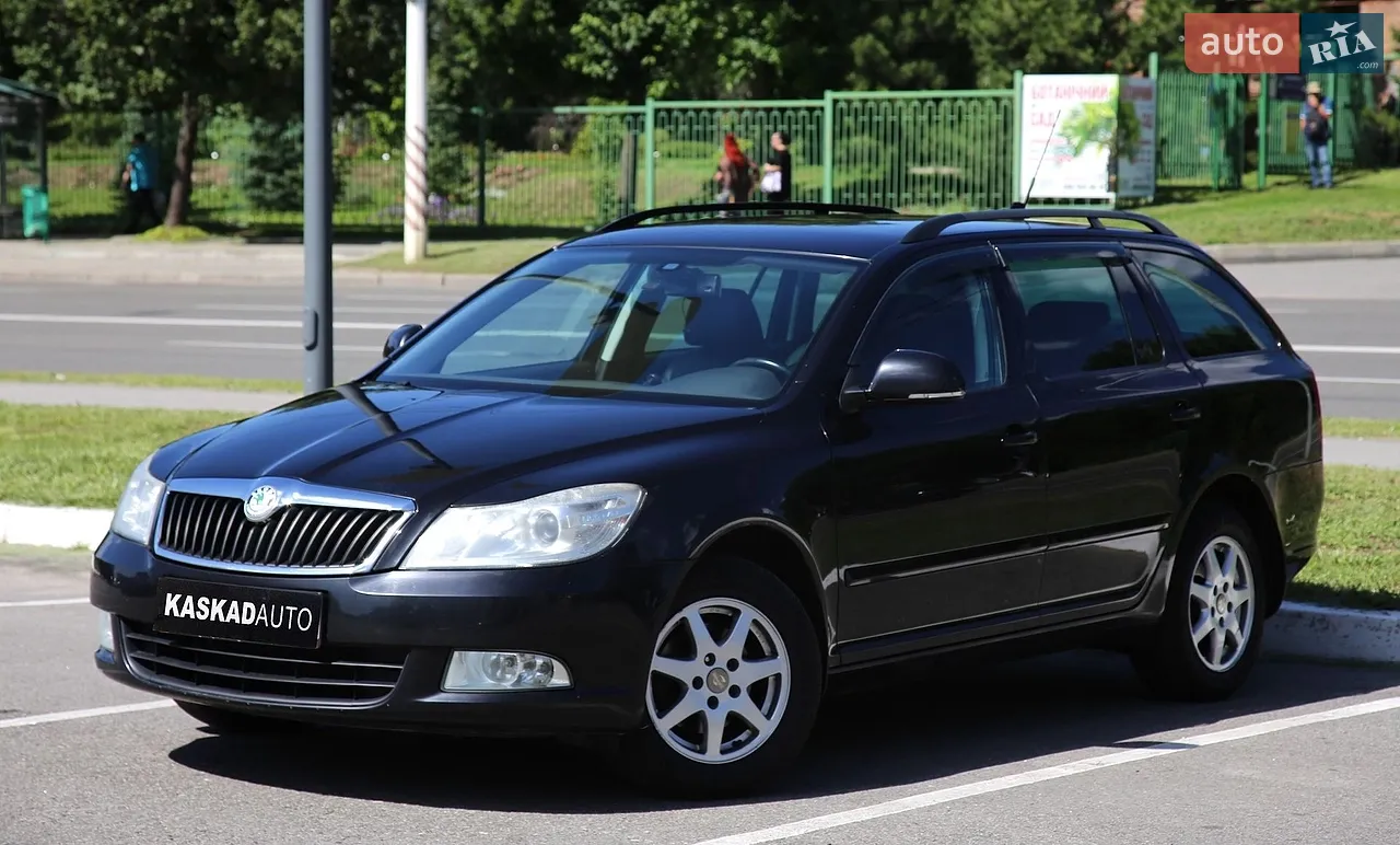 2010 Skoda Octavia - мініатюра 17