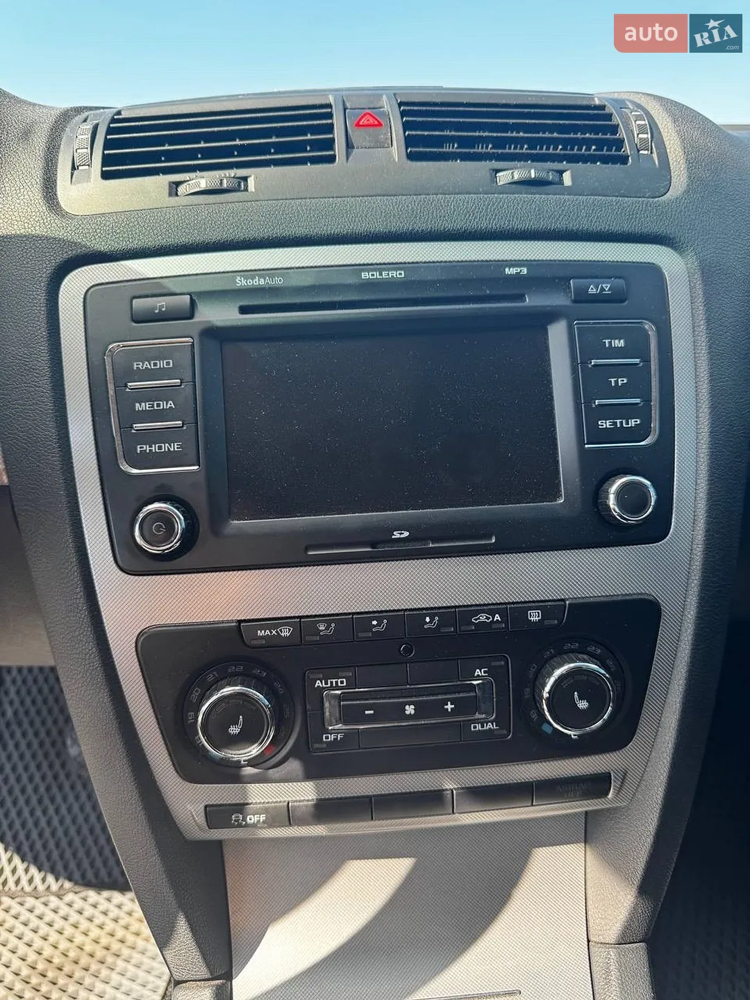 2012 Skoda Octavia - мініатюра 21
