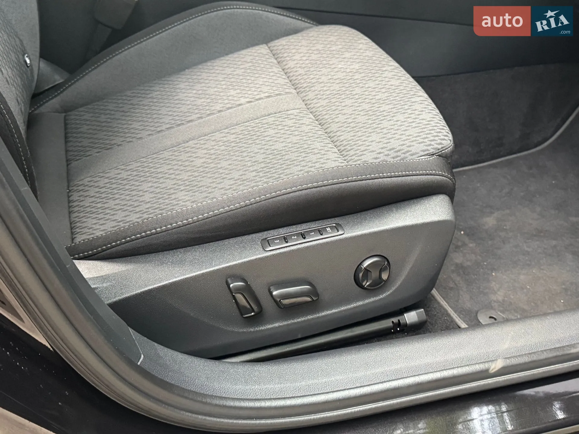 2021 Skoda Octavia - мініатюра 27